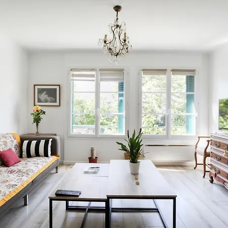 Time Of Travel Apartment Rueil-Malmaison