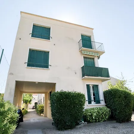 Time Of Travel Apartment